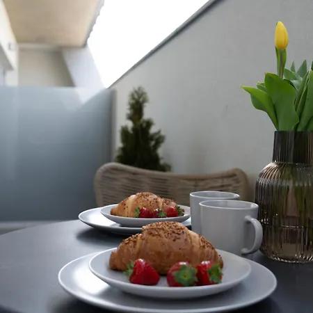 Apartment Hillhouse By Mw Estates Self Check-in 24h Breslau