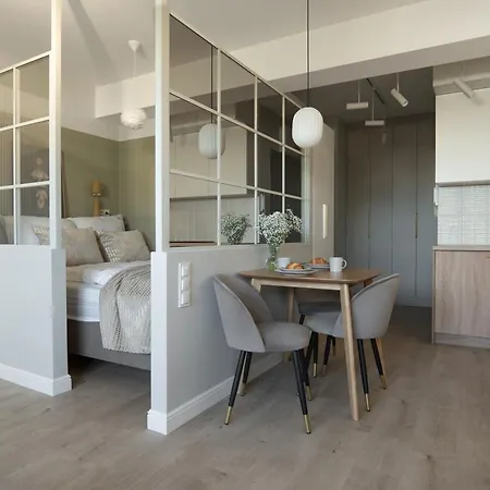 Hillhouse By Mw Estates
